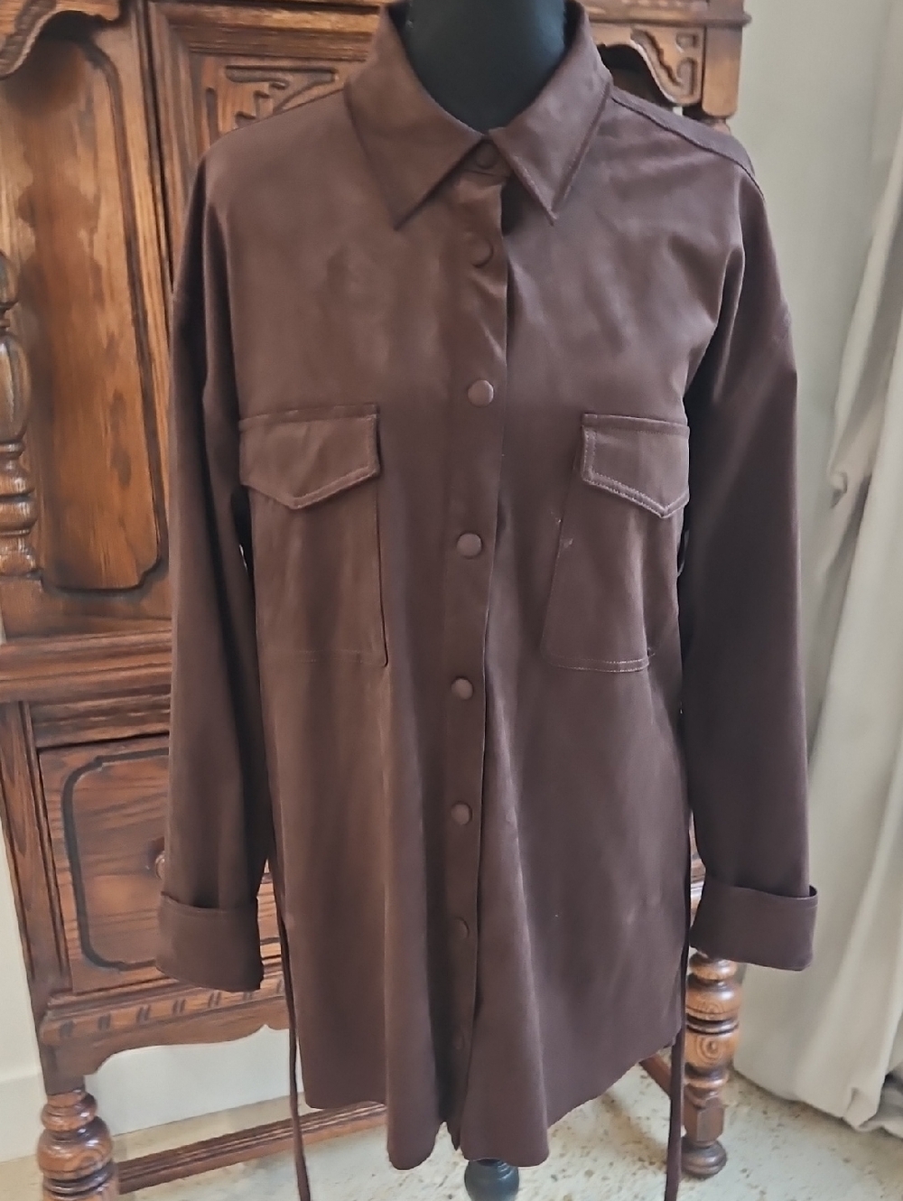 Good American Chocolate Brown Utility Shacket with Flap. Size 3 Pockets